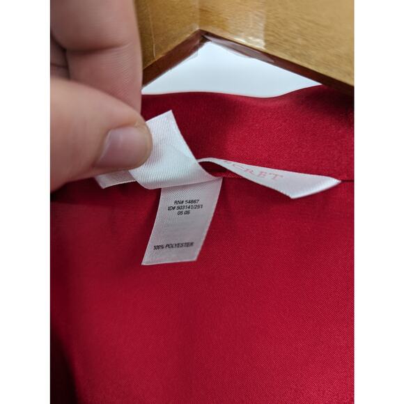 EUC Size L Victoria's Secret Red Pajama Set Top and Bottoms Women's - Picture 4 of 8